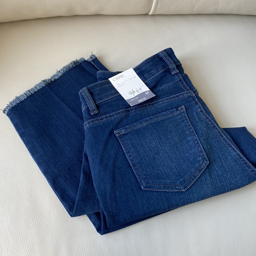 Cropped denim by Style & Co Capri - curvy fit jeans - Picture 7 of 7